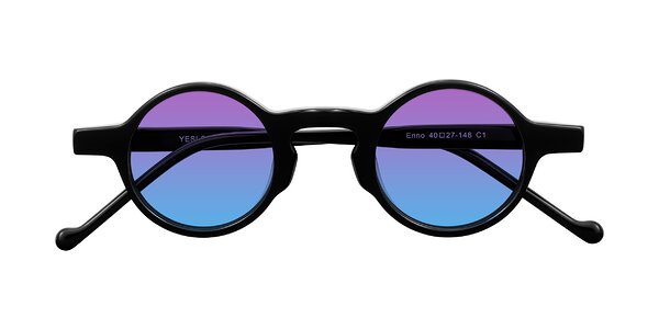 Front of Enno in Black