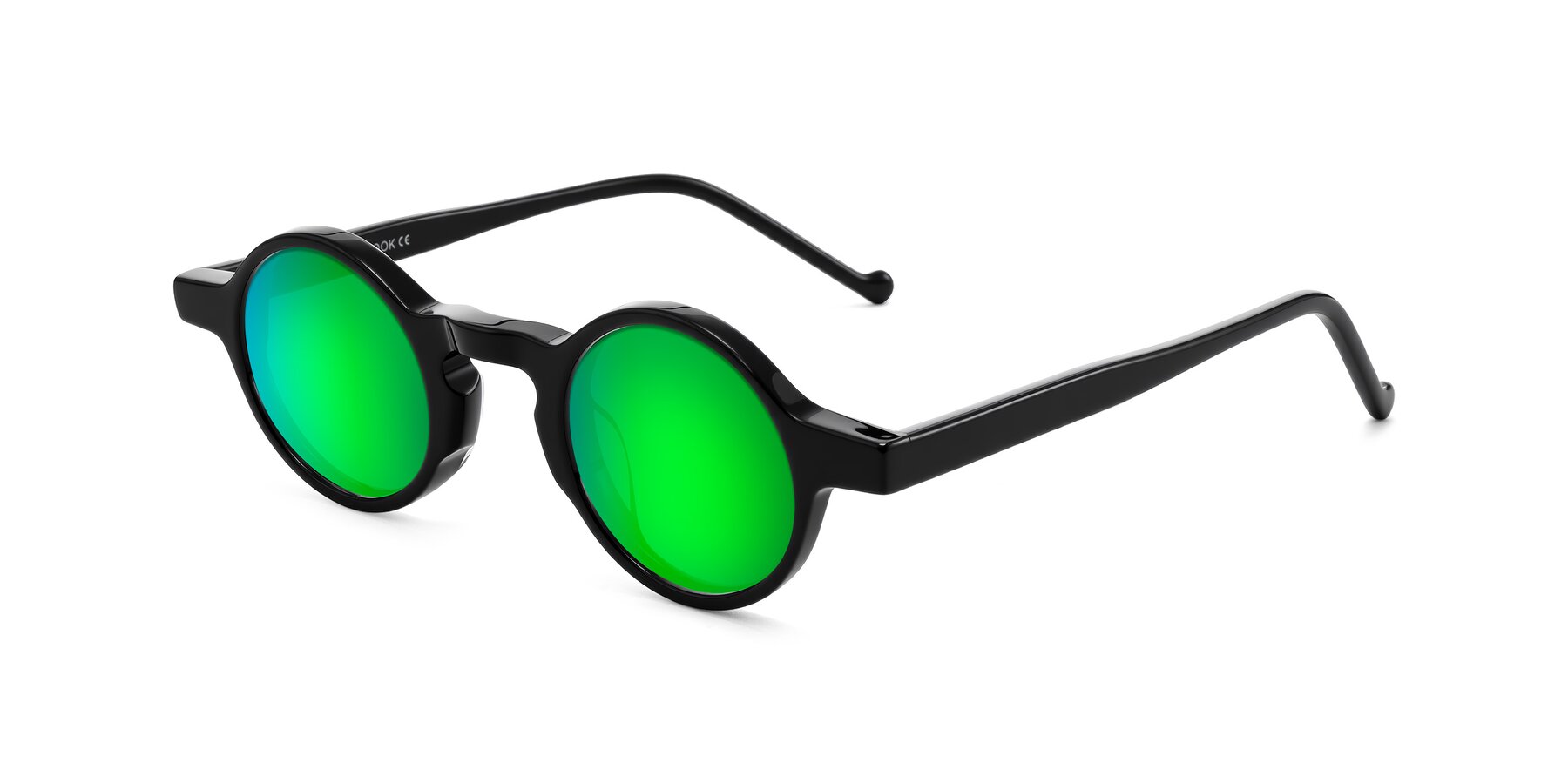 Angle of Enno in Black with Green Mirrored Lenses
