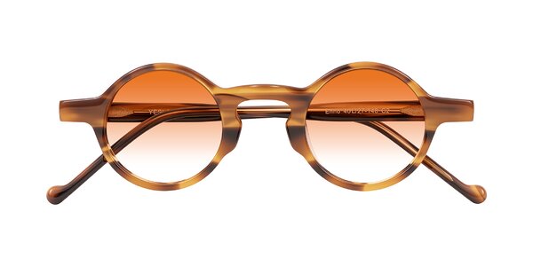 Front of Enno in Amber Striped