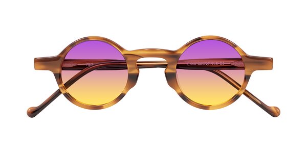 Front of Enno in Amber Striped