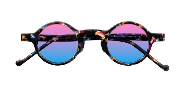 Front of Enno in Midnight Carnival