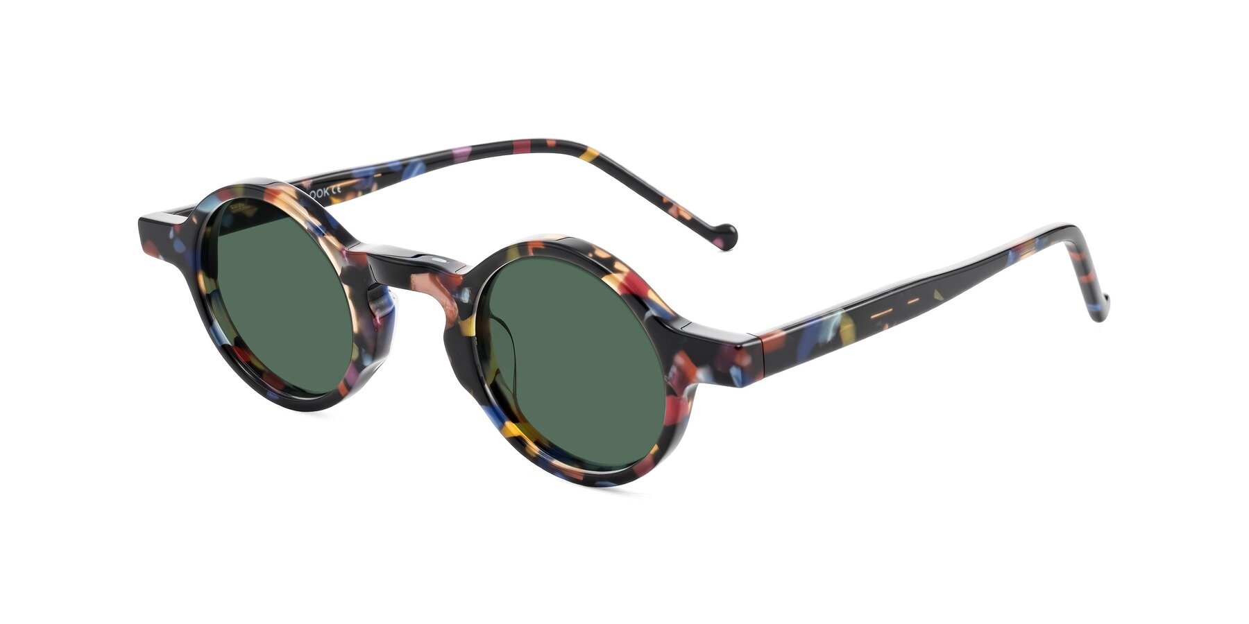 Angle of Enno in Midnight Carnival with Green Polarized Lenses