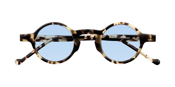 Front of Enno in Ivory Tortoise