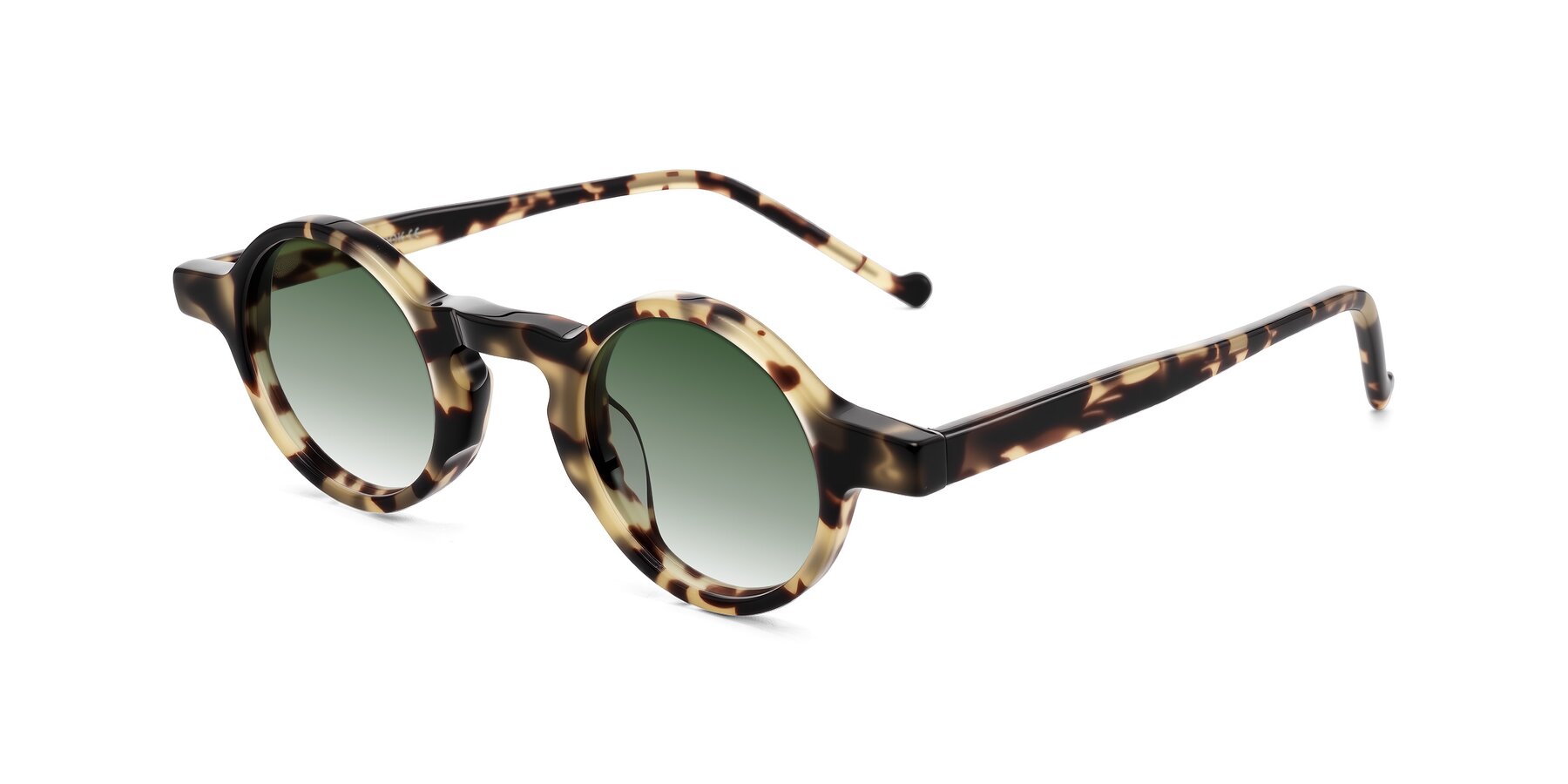 Angle of Enno in Ivory Tortoise with Green Gradient Lenses