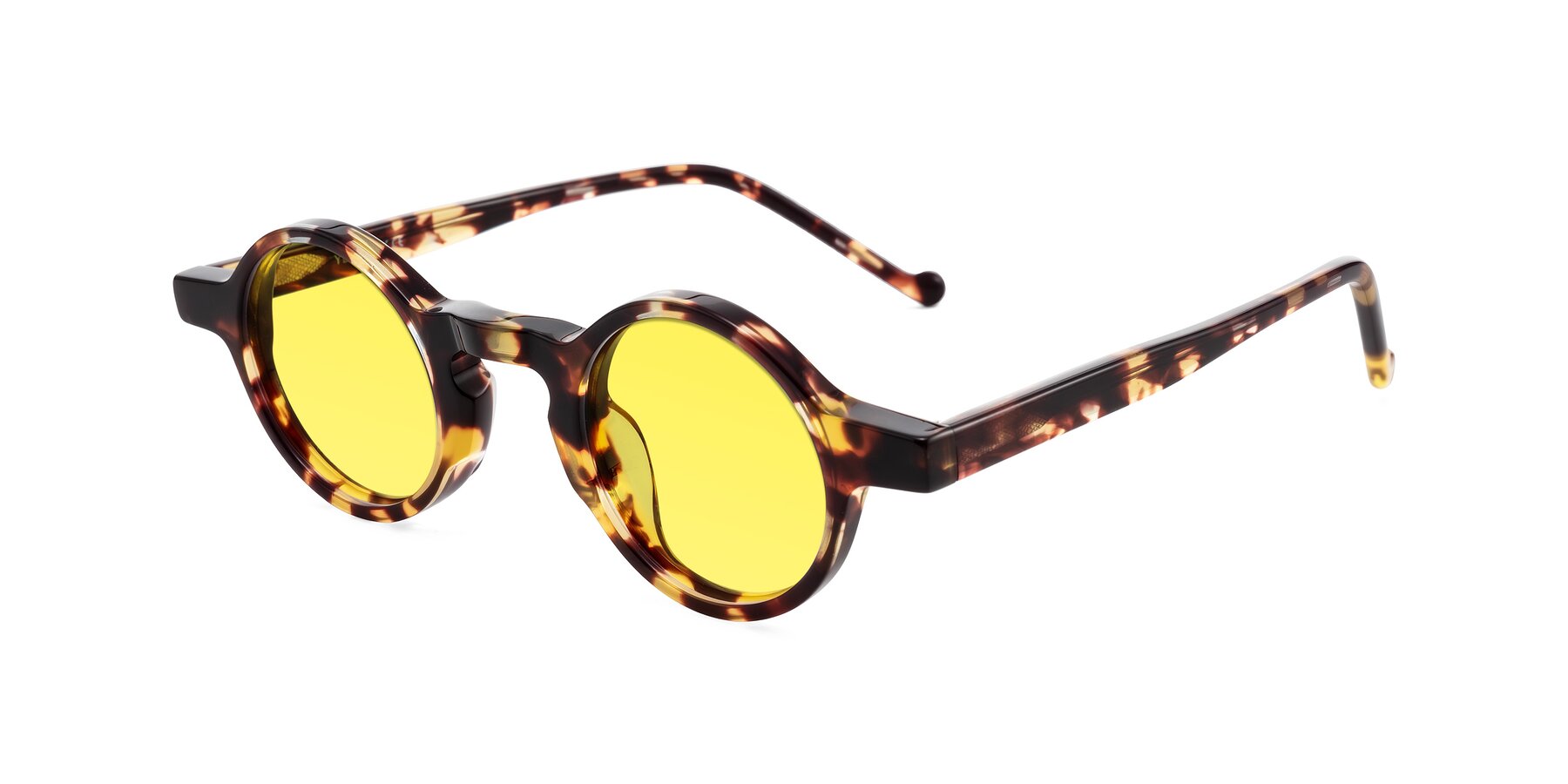 Angle of Enno in Tortoise with Medium Yellow Tinted Lenses