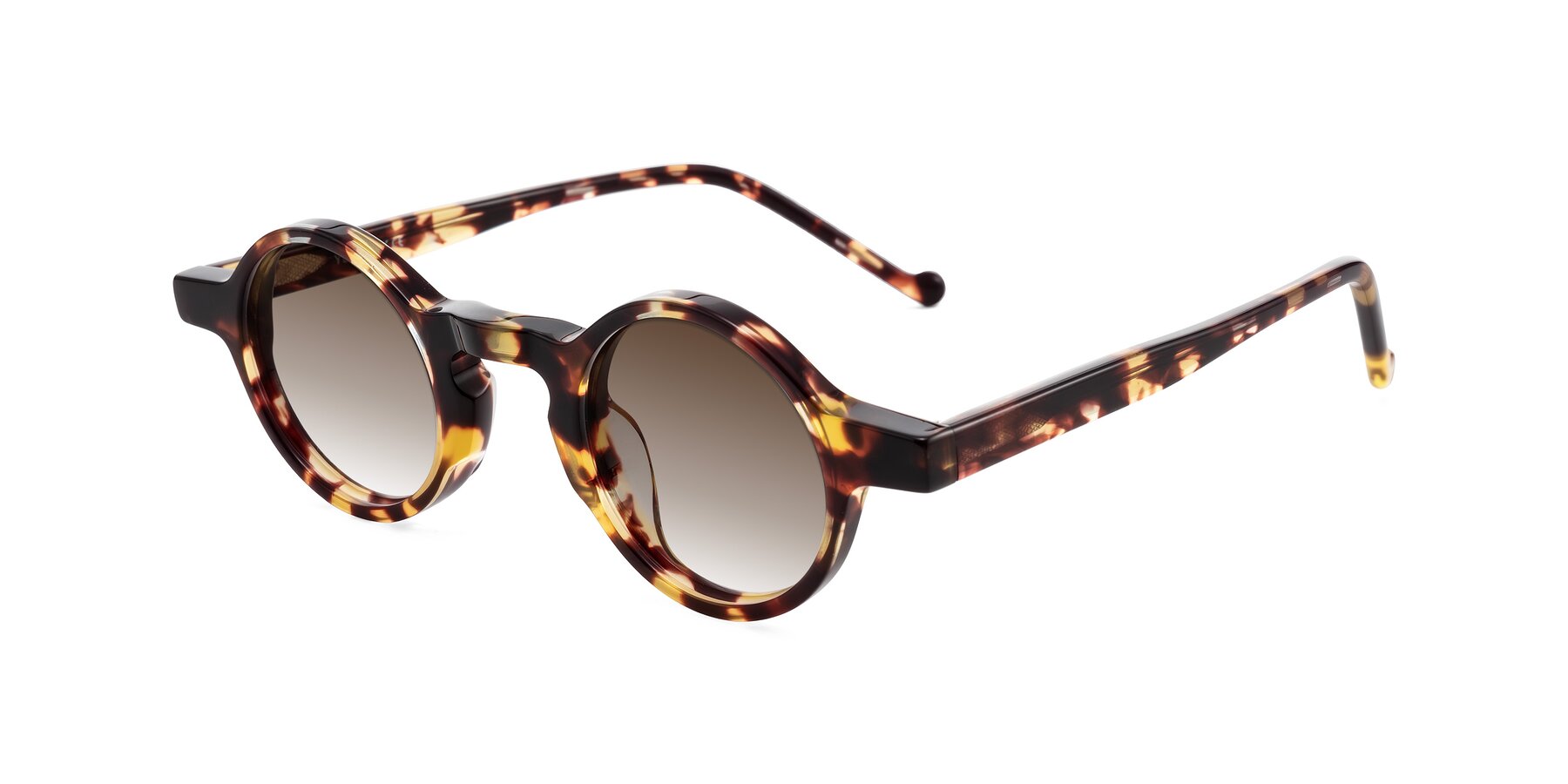 Angle of Enno in Tortoise with Brown Gradient Lenses