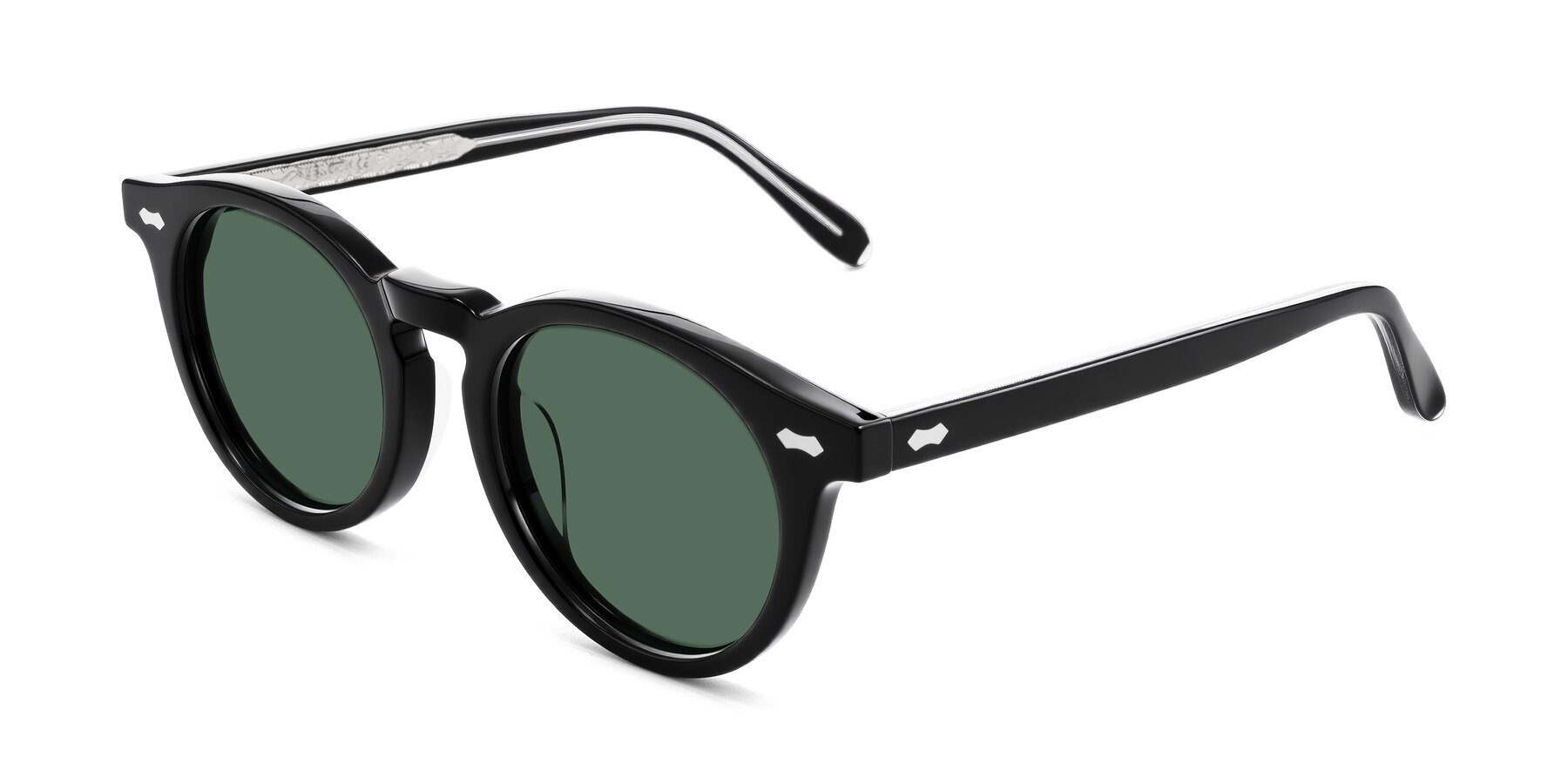 Angle of Jairo in Black with Green Polarized Lenses