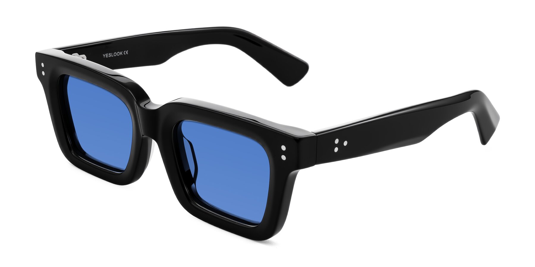 Angle of Izael in Black with Blue Tinted Lenses