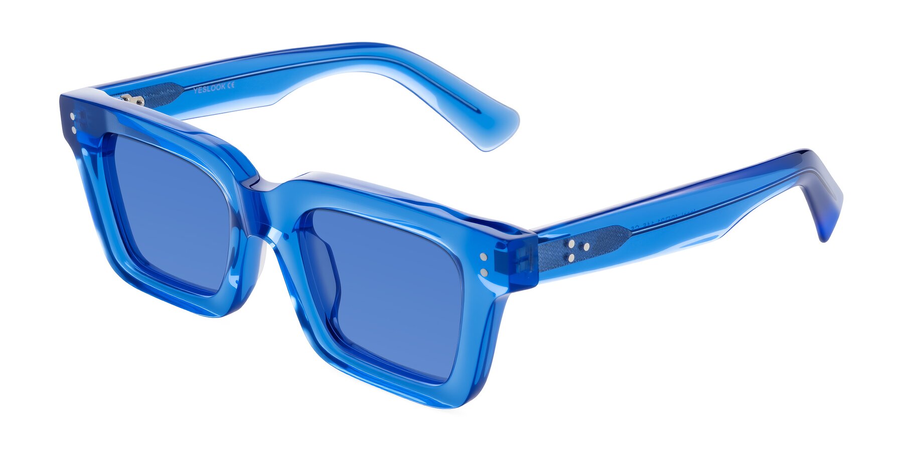 Angle of Izael in Transparent Blue with Blue Tinted Lenses