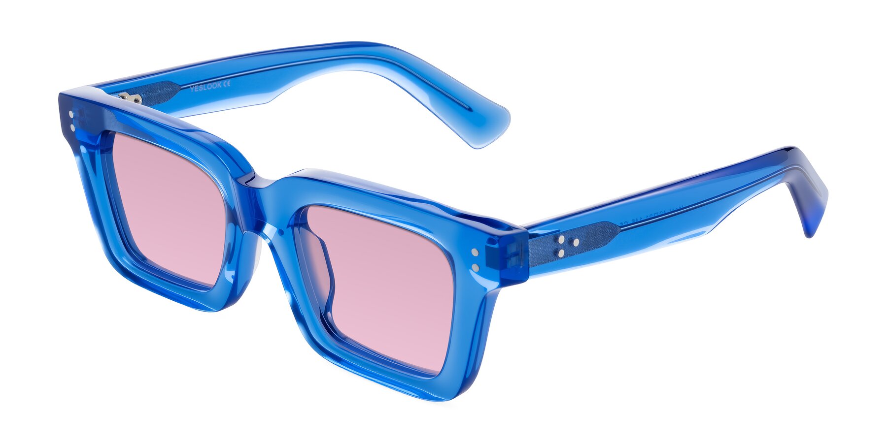 Angle of Izael in Transparent Blue with Light Wine Tinted Lenses