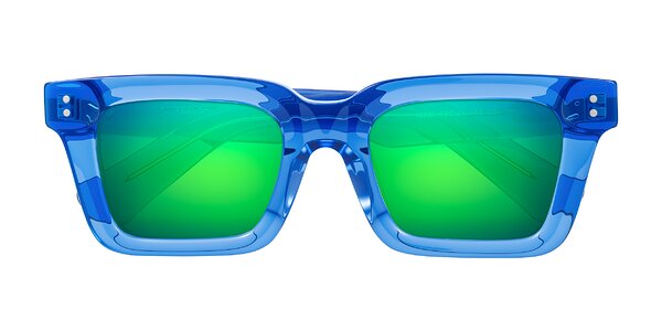 Front of Izael in Transparent Blue