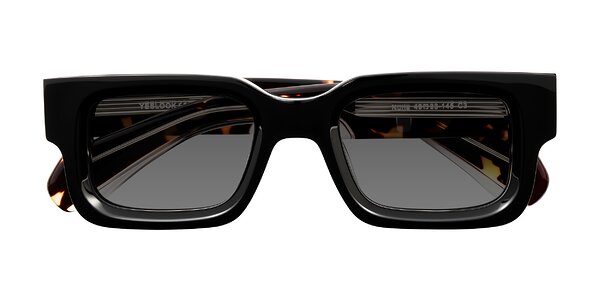 Front of Nuria in Black/Tortoise