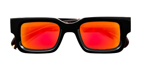 Front of Nuria in Black/Tortoise