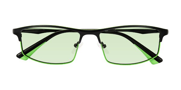 Front of Monnow in Black/Green