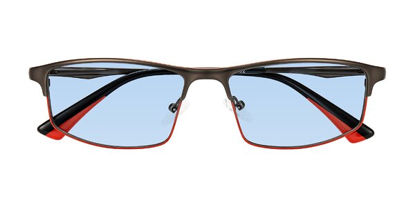 Front of Monnow in Gray/Red