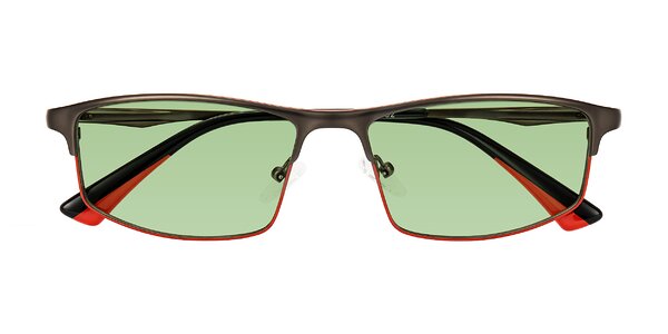 Front of Monnow in Gray/Red