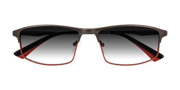 Front of Monnow in Gray/Red