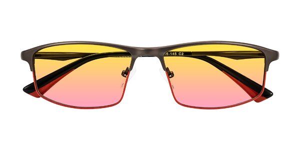 Front of Monnow in Gray/Red