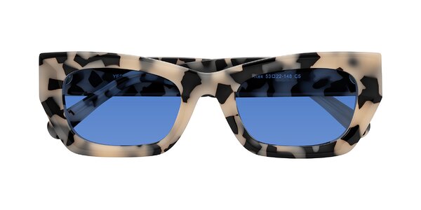 Front of Rex in Ivory Tortoise