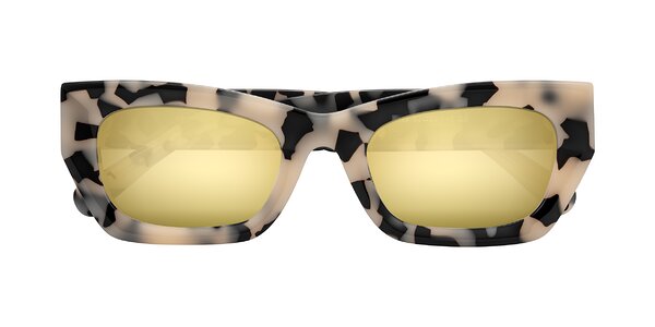 Front of Rex in Ivory Tortoise