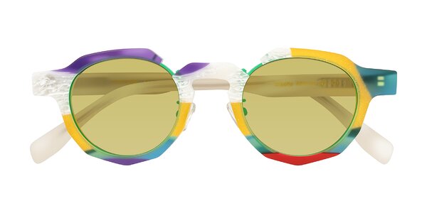 Front of Gisella in Matte Fruits