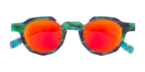 Front of Gisella in Matte Aurora