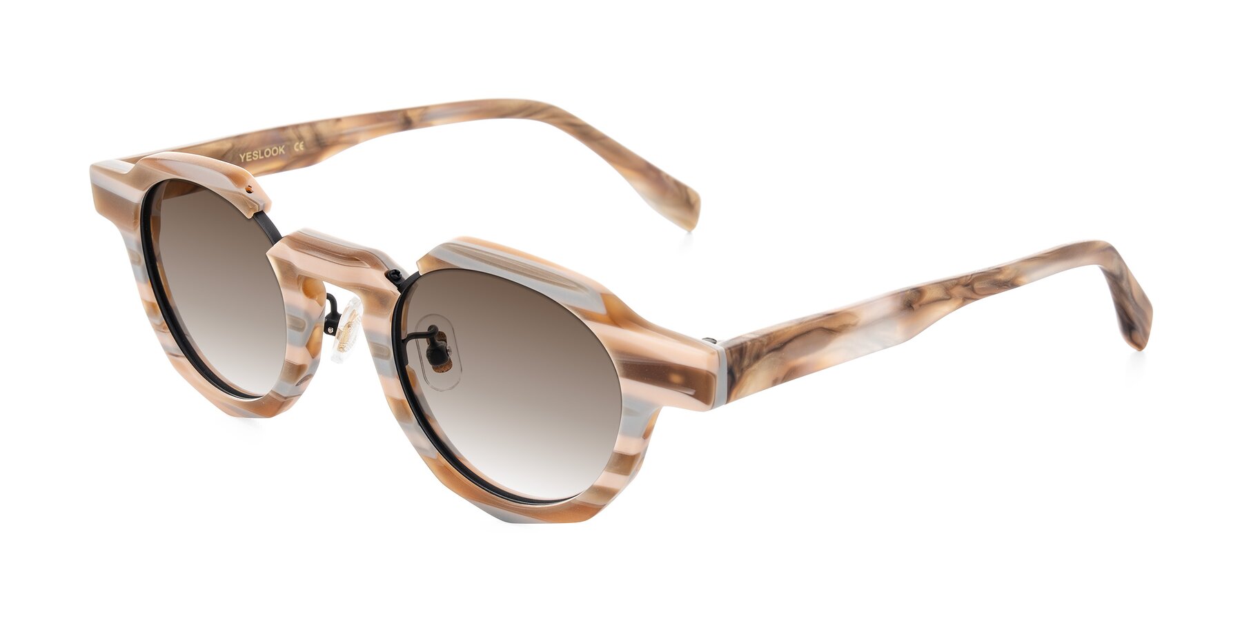 Angle of Gisella in Matte Canyon with Brown Gradient Lenses