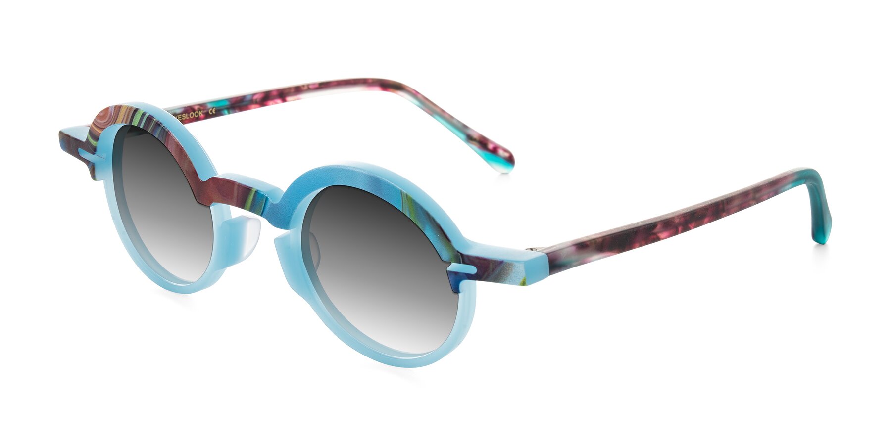 Angle of Maizel in Frosted Dream with Gray Gradient Lenses