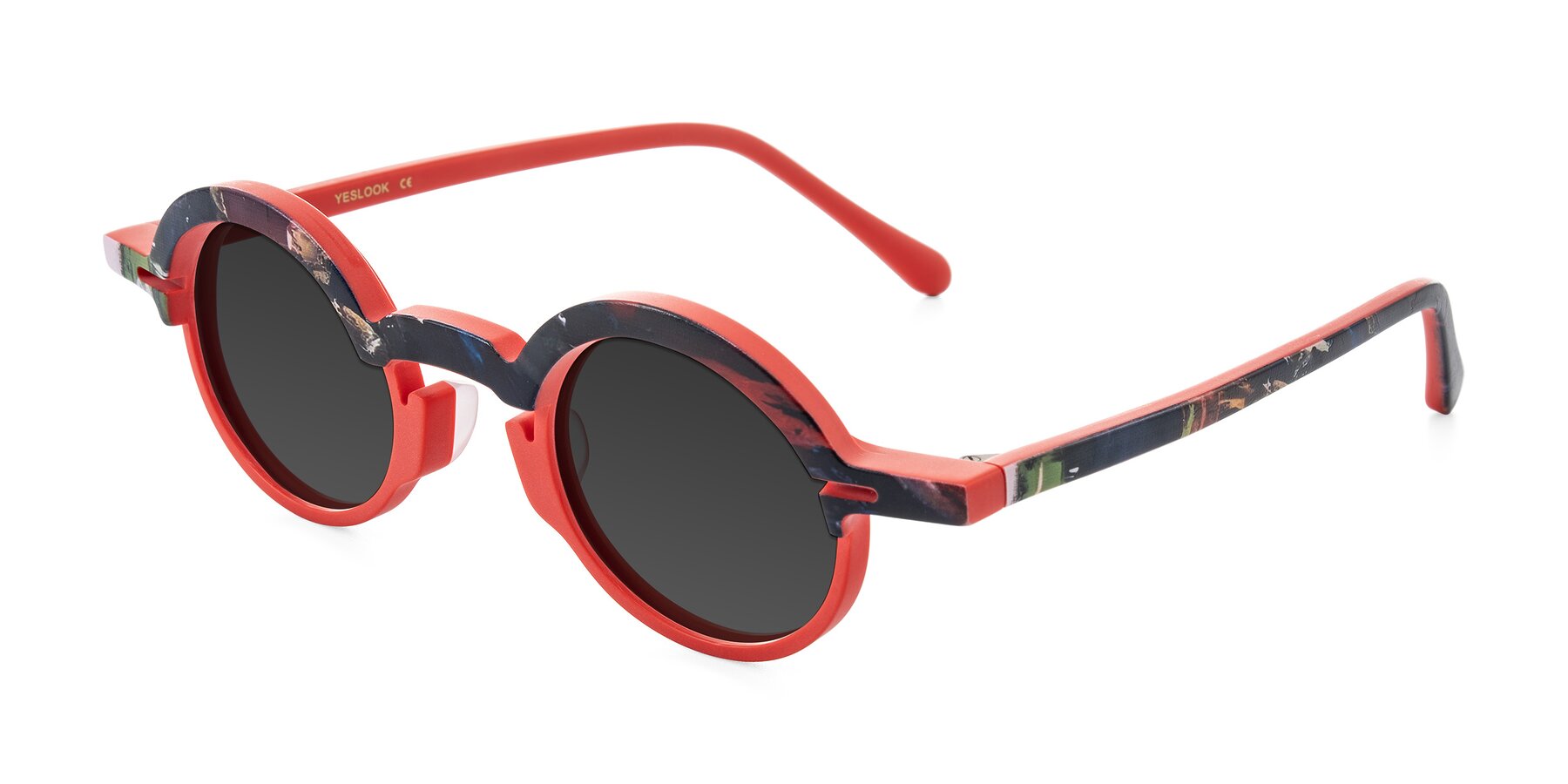 Angle of Maizel in Scarlet Mirage with Gray Tinted Lenses