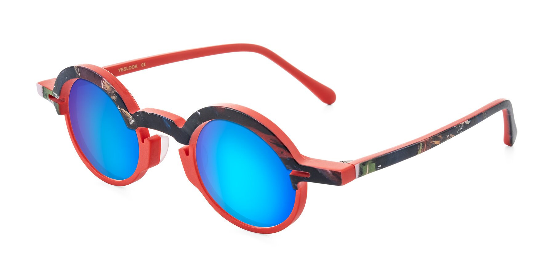 Angle of Maizel in Scarlet Mirage with Blue Mirrored Lenses