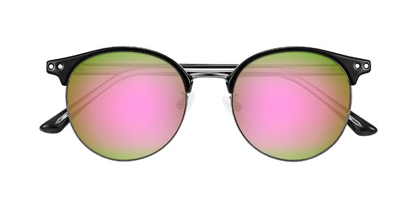 Front of Karnes in Black/Gunmetal