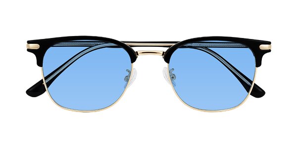 Front of Raguti in Black/Gold