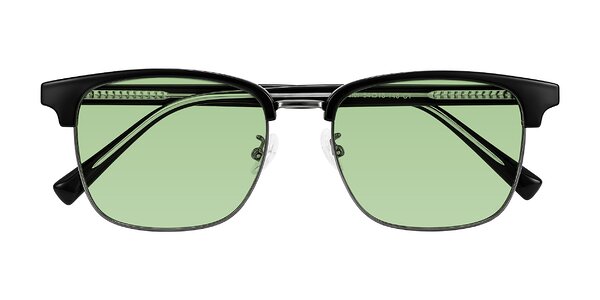 Front of Waxler in Black/Gunmetal