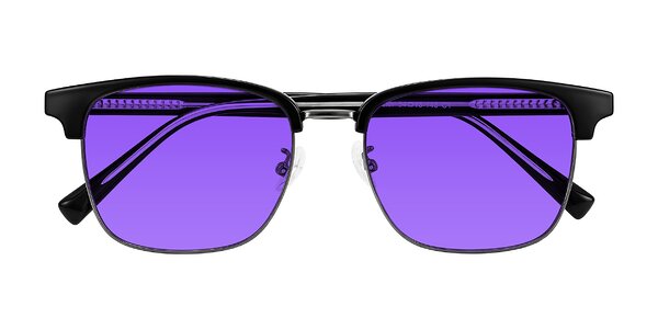 Front of Waxler in Black/Gunmetal