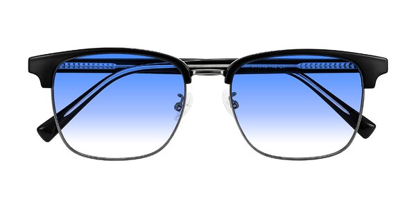 Front of Waxler in Black/Gunmetal