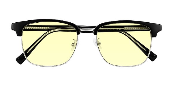 Front of Waxler in Black/Silver