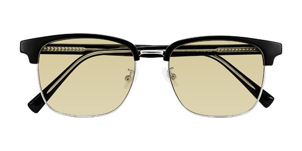 Front of Waxler in Black/Silver