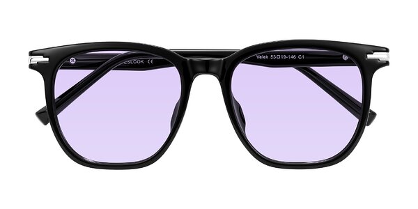 Front of Velek in Black