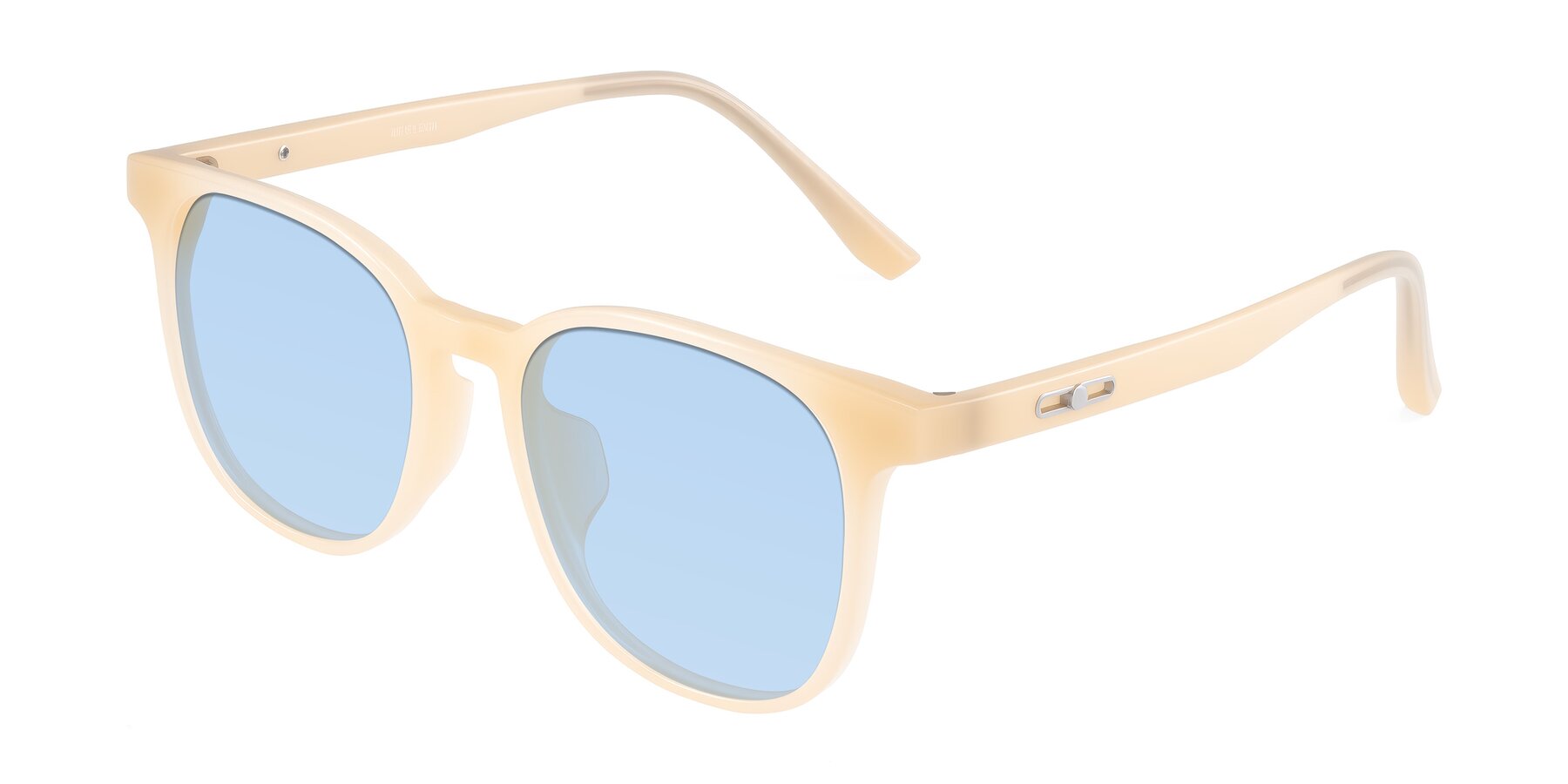 Angle of Ruhling in Apricot with Light Blue Tinted Lenses