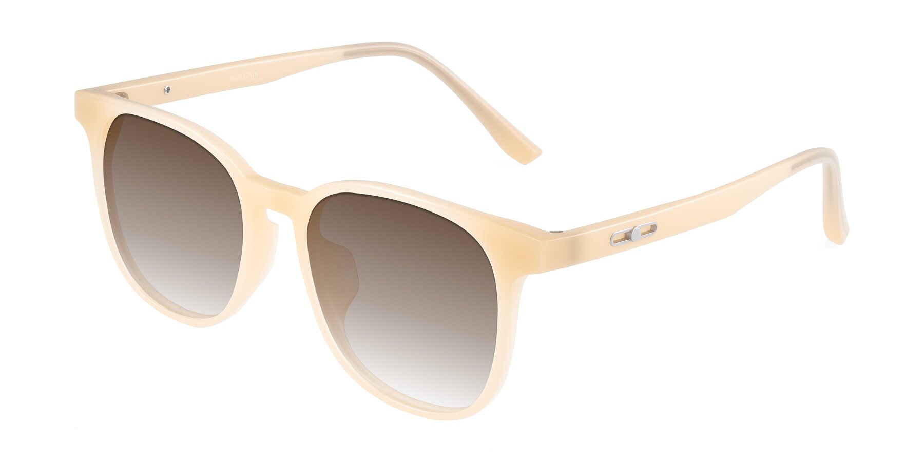 Angle of Ruhling in Apricot with Brown Gradient Lenses