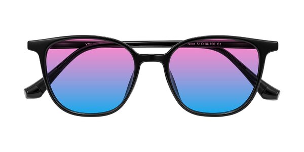 Front of Noor in Black