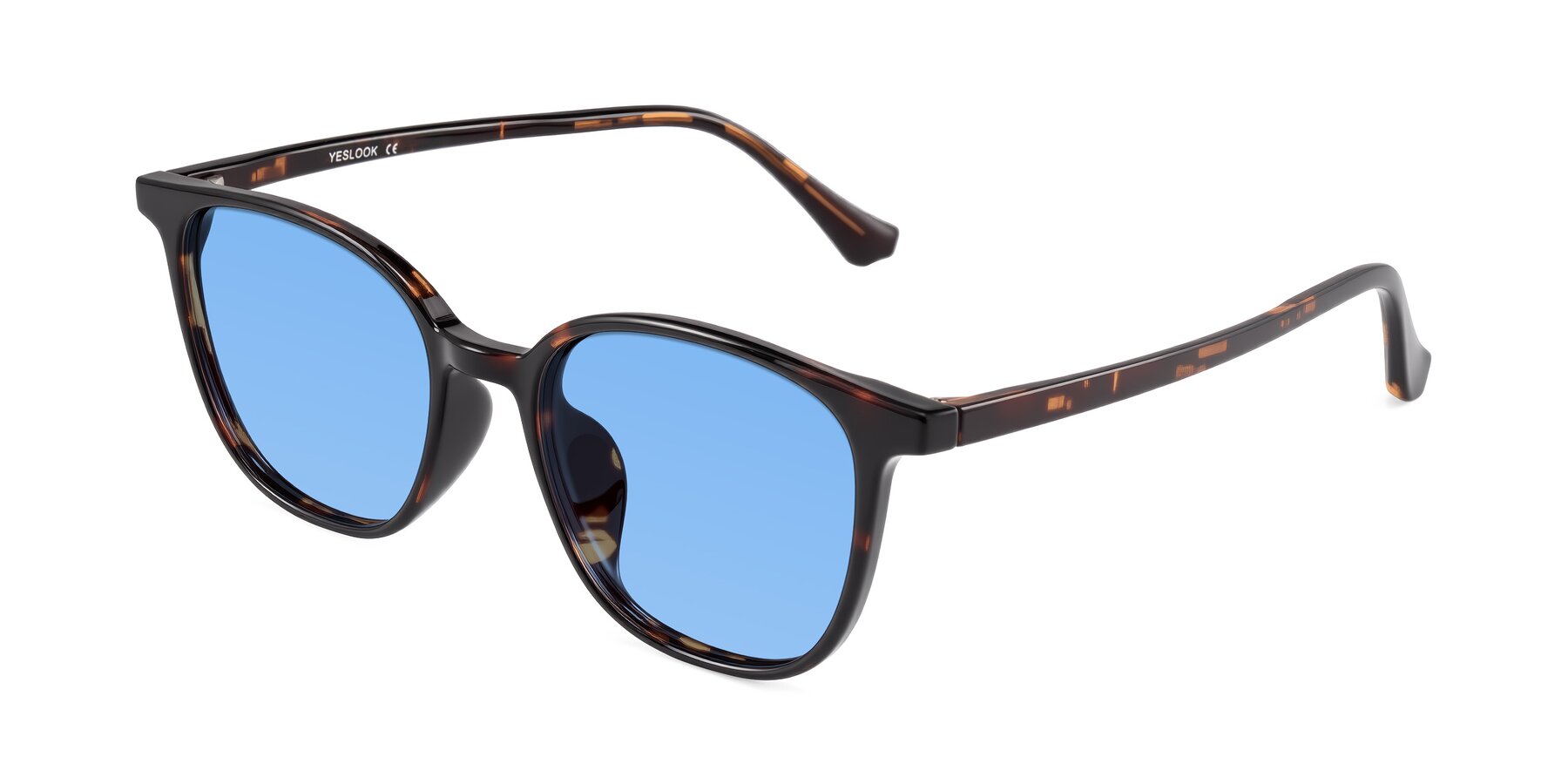 Angle of Noor in Tortoise with Medium Blue Tinted Lenses