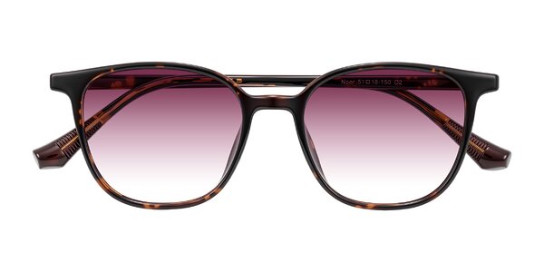 Front of Noor in Tortoise