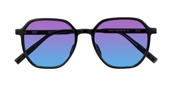 Front of Holzer in Black