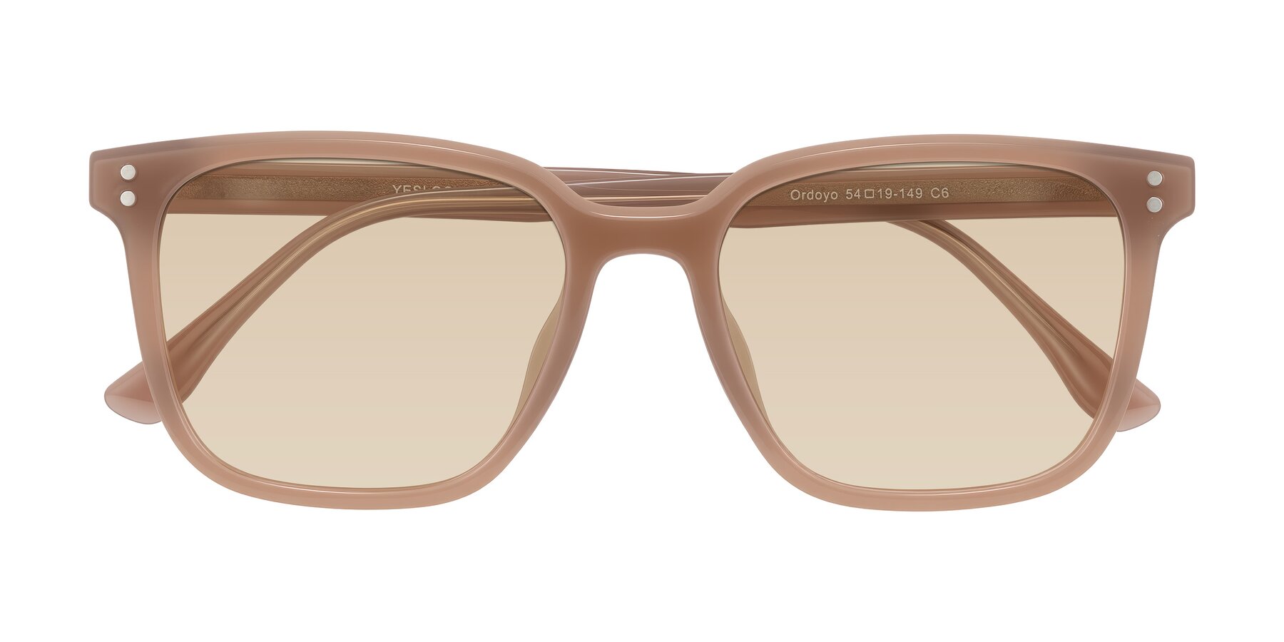 Folded Front of Ordoyo in Chestnut with Light Brown Tinted Lenses