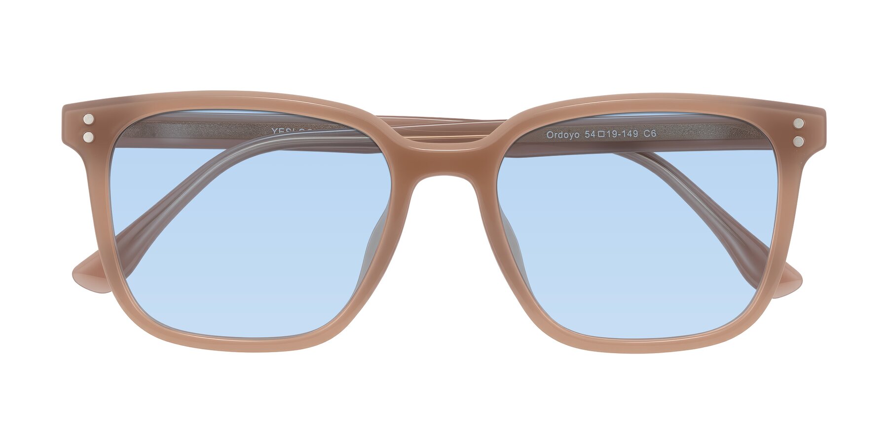 Folded Front of Ordoyo in Chestnut with Light Blue Tinted Lenses