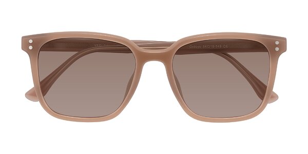 Front of Ordoyo in Chestnut