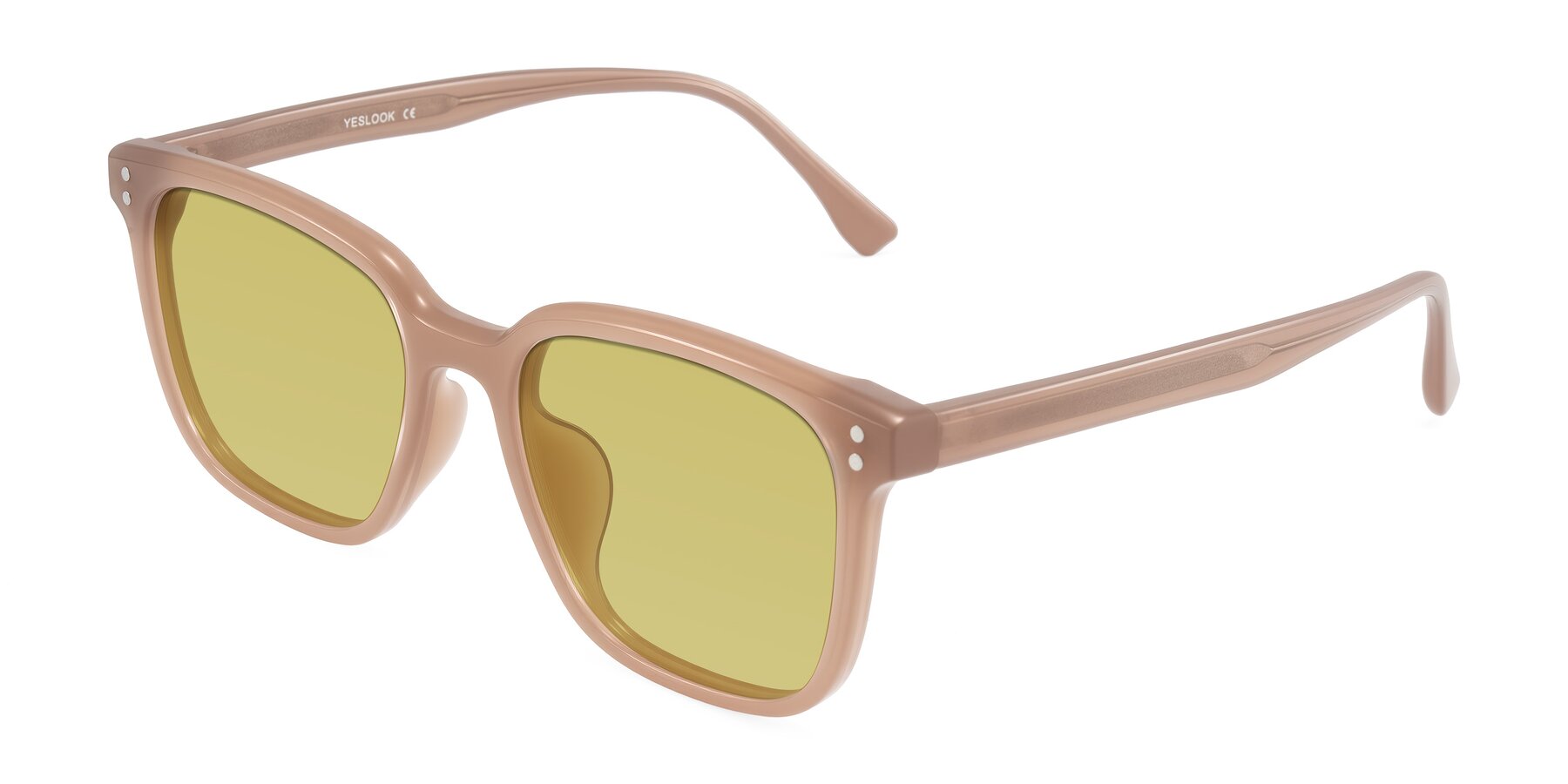 Angle of Ordoyo in Chestnut with Medium Champagne Tinted Lenses