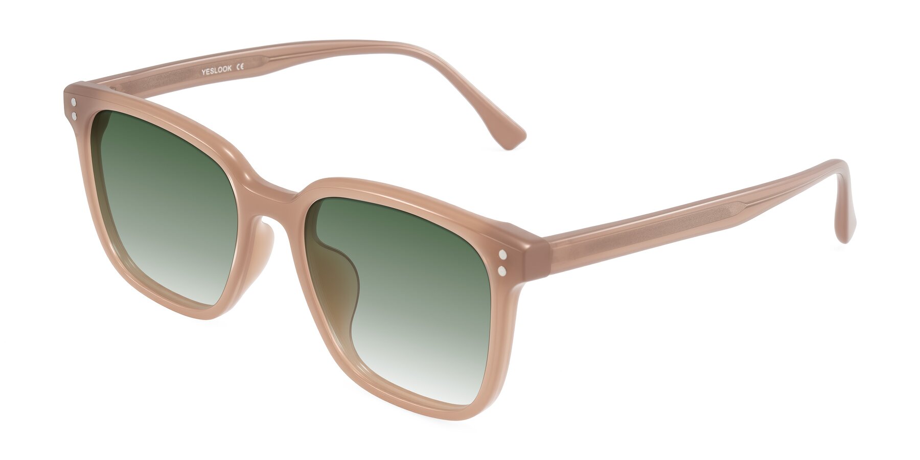Angle of Ordoyo in Chestnut with Green Gradient Lenses