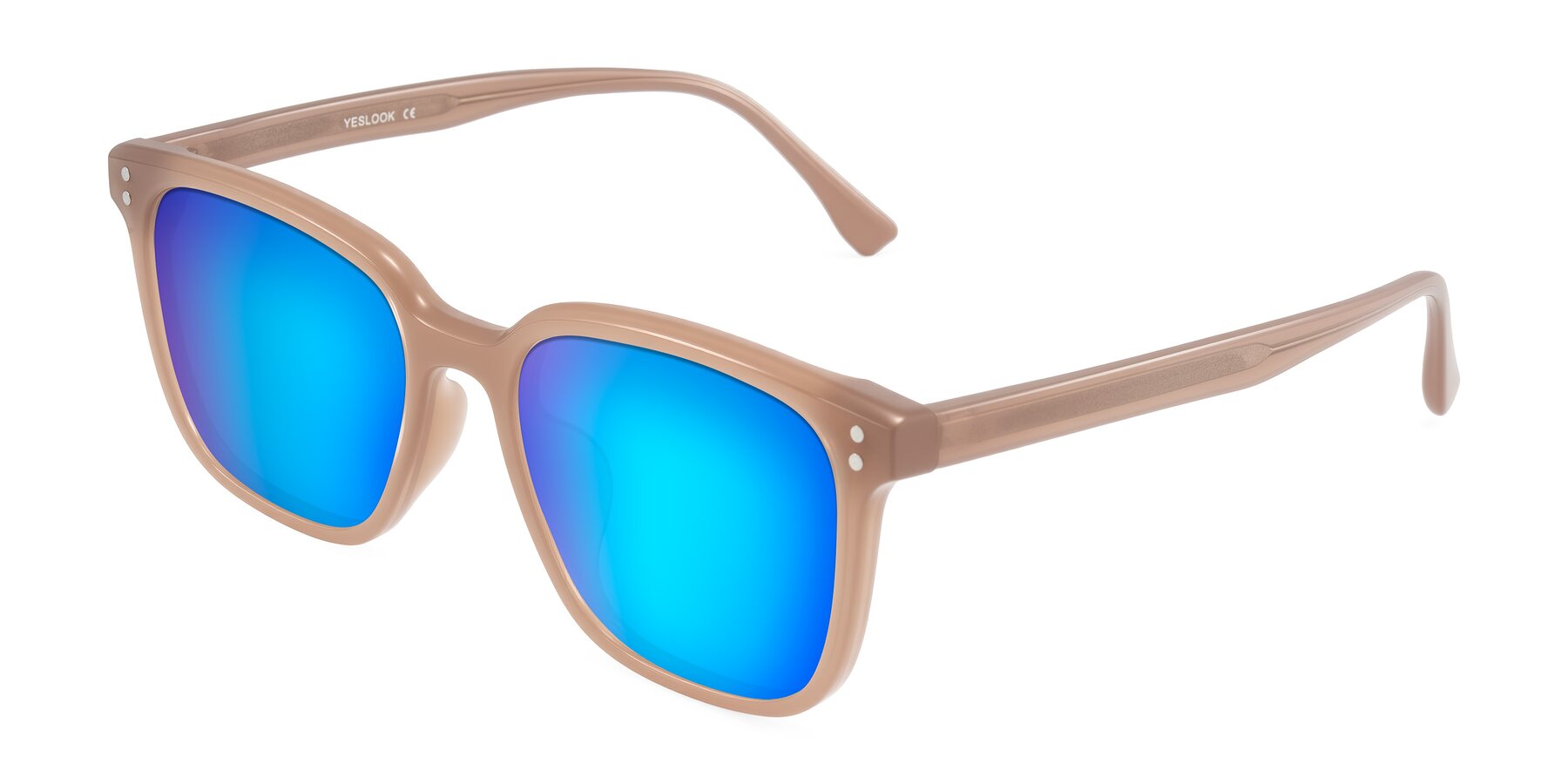 Angle of Ordoyo in Chestnut with Blue Mirrored Lenses